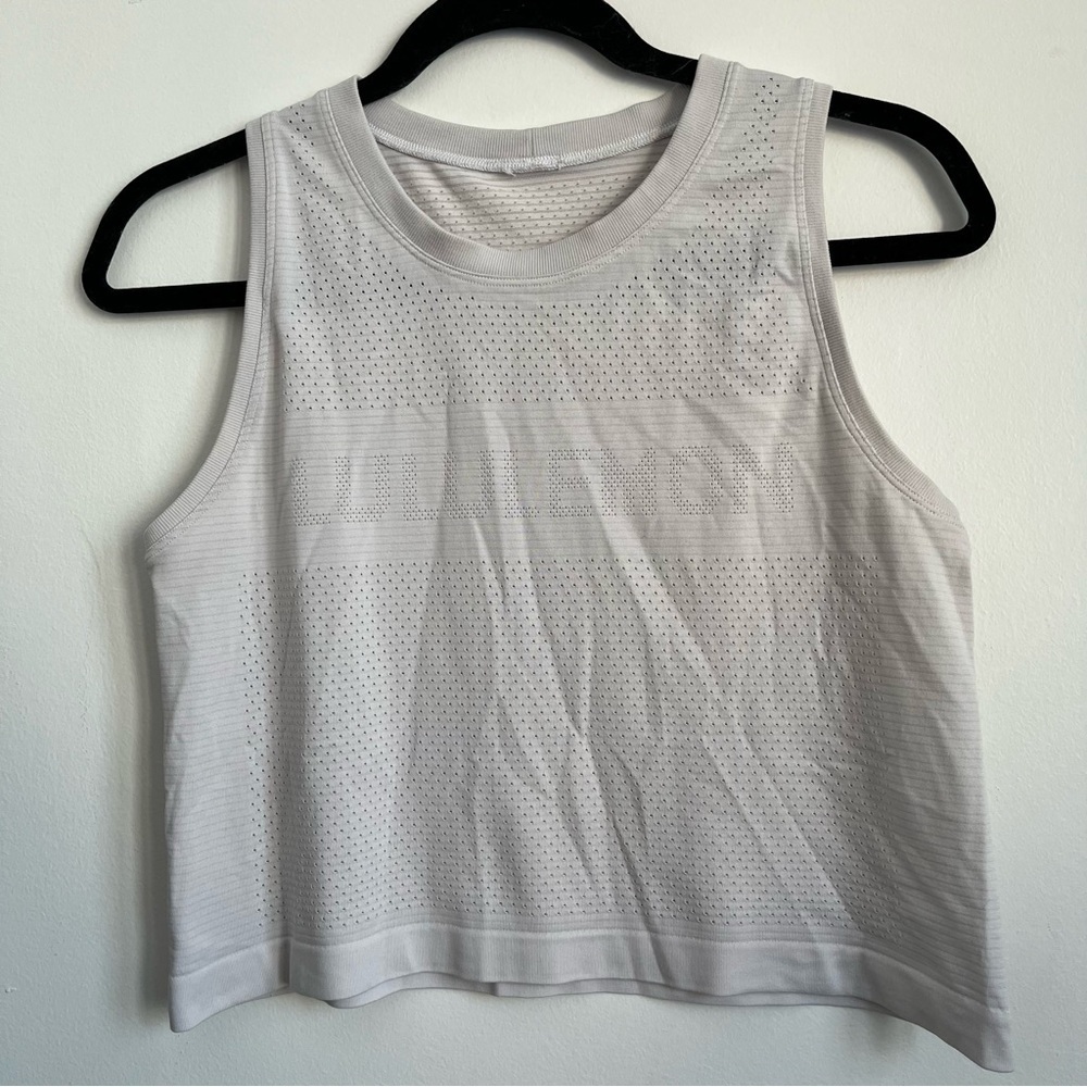 Lululemon Breeze By Muscle Crop Athletic Tank Top - White - US 4